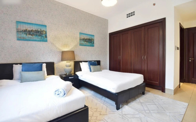 Dashing 2B Apt in Old Downtown