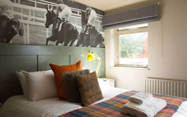 The Evenlode Hotel