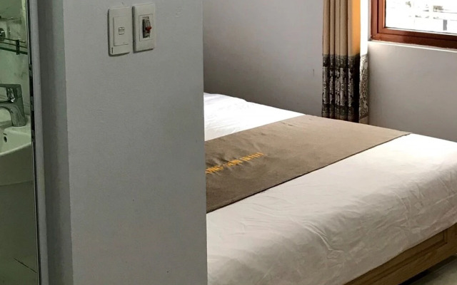 Huong Rung Hotel