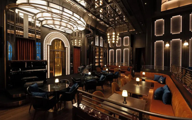 Grande Centre Point Prestige Bangkok