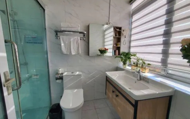 Forest Mansion Hotel