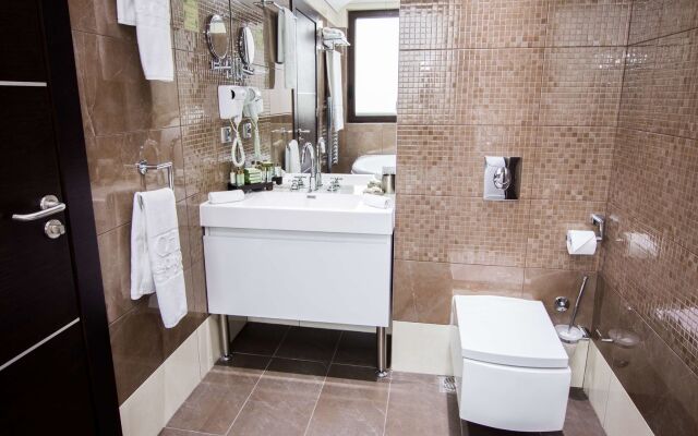 Best Western Plus Olives City Hotel