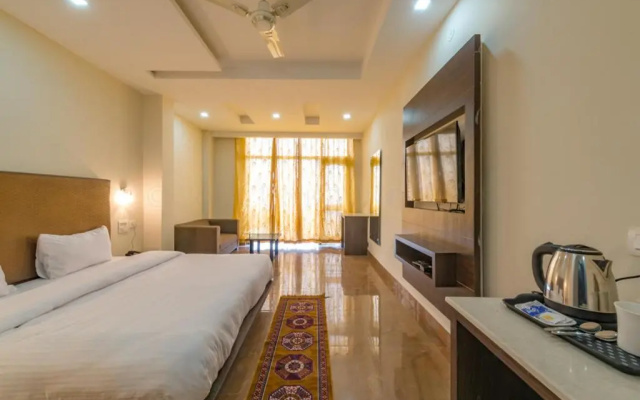 Dal Lake Resort