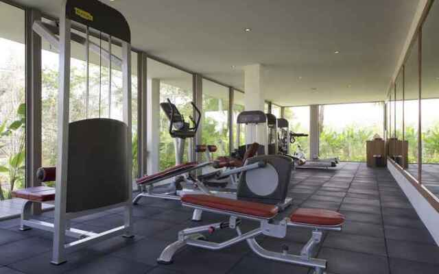 The Pavilions, Suites