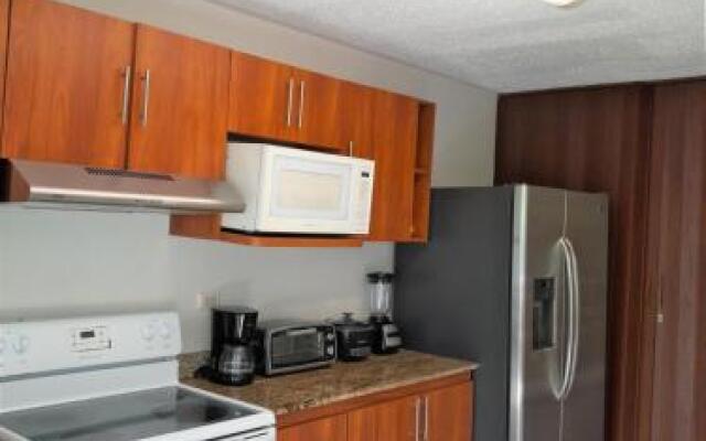 3 BR Condo, Playa y Surf, especial para familias