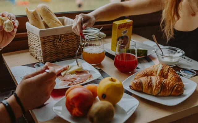 Halanus Hotel And Resort