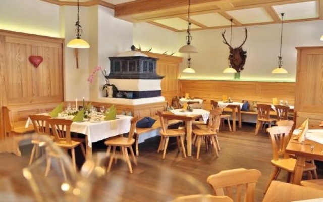 Postgasthof Hotel Rote-Wand