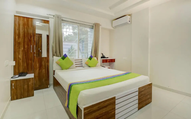 Treebo Trip White Castle