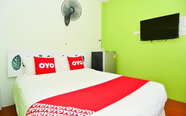 OYO 499 Pattaraporn Hotel