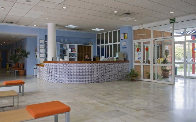 Albergue Inturjoven Sevilla - Hostel