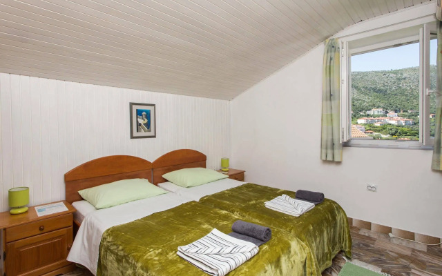 Guest House J&J