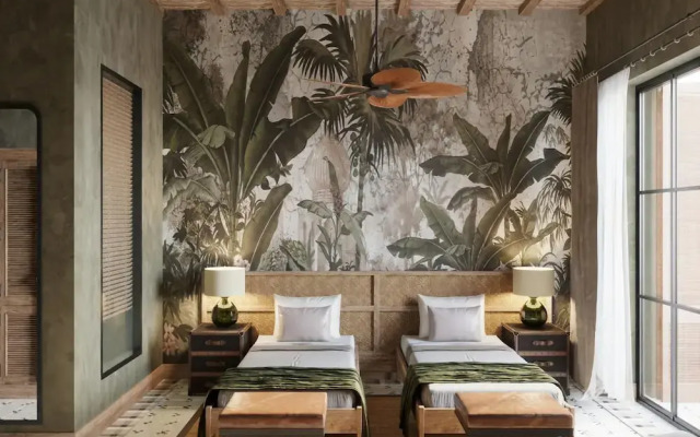 The Remote Hotel