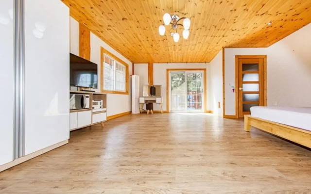 Boryeong Sky Garden Pension