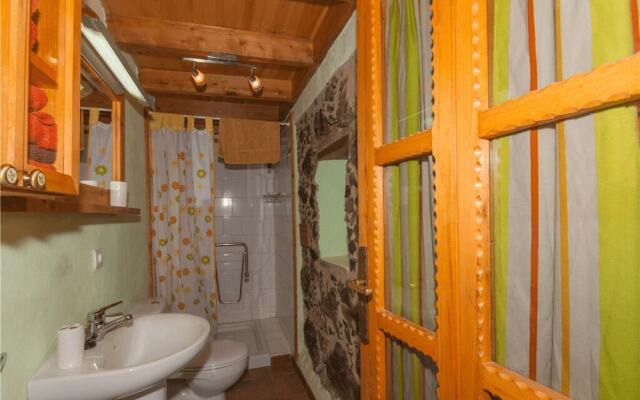 Casa Rural con piscina compartida Valleseco II