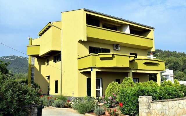 Two Bedroom sea View Apartment Primavera With Balcony