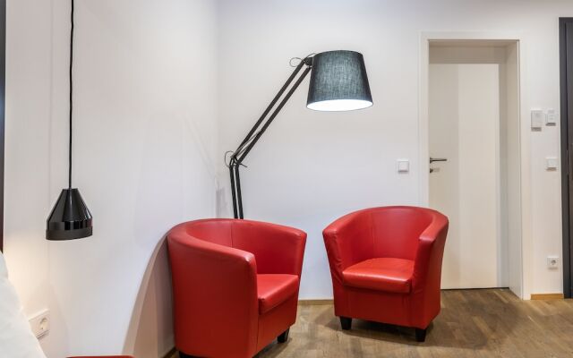 Nomad Serviced Apartments