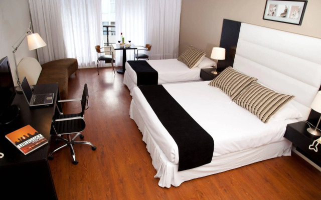 Pocitos Plaza Hotel