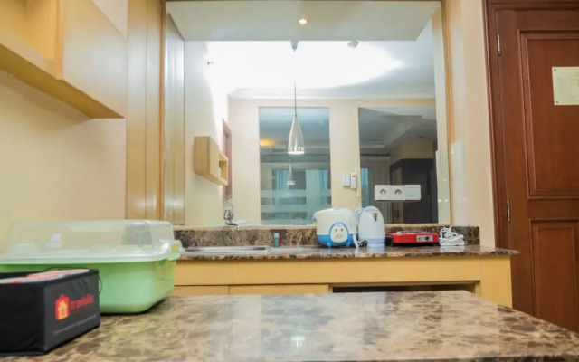 Spacious Studio Room at Grand Setiabudi Apartment