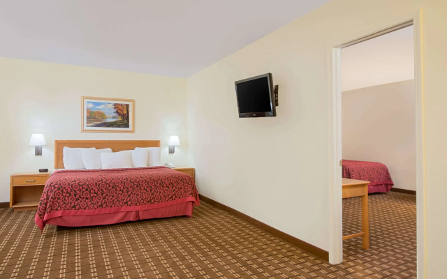 Days Inn by Wyndham Fremont
