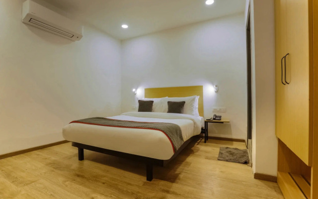 OYO Townhouse 311 Ekana Stadium