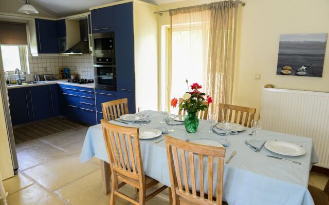 Dimitras Villas