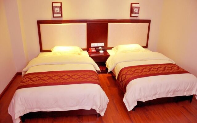 Hechi Bamalongjun House Hotel
