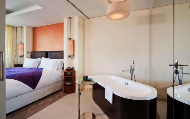 Sofitel Casablanca Tour blanche