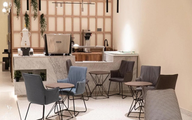 Vivian Park Al Aziziya