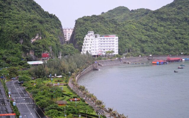 Hung Long Harbour Hotel