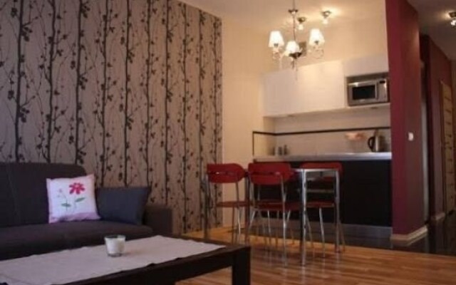 Apartament Malinowy