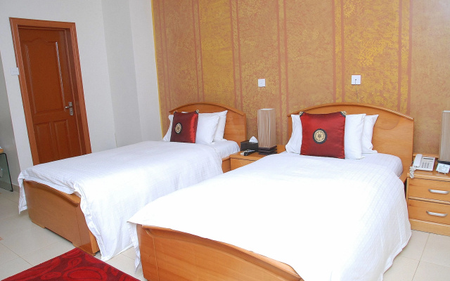 Airport West Hotel