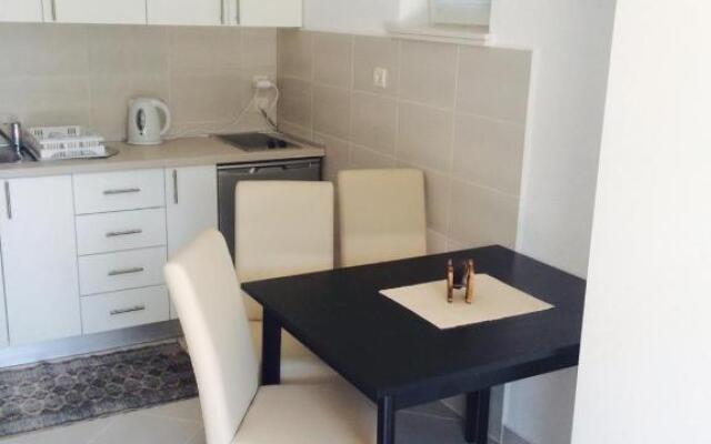 Apartment Oko Boke