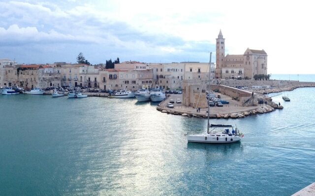 Studio In Trani 1 Km From The Beach