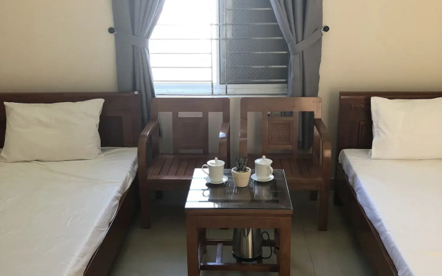 Three Palms Homestay