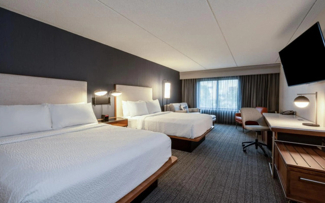 Courtyard by Marriott Columbus Airport