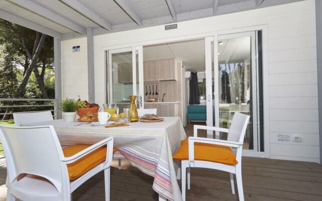 Camping Village Baia Domizia (BDO124)