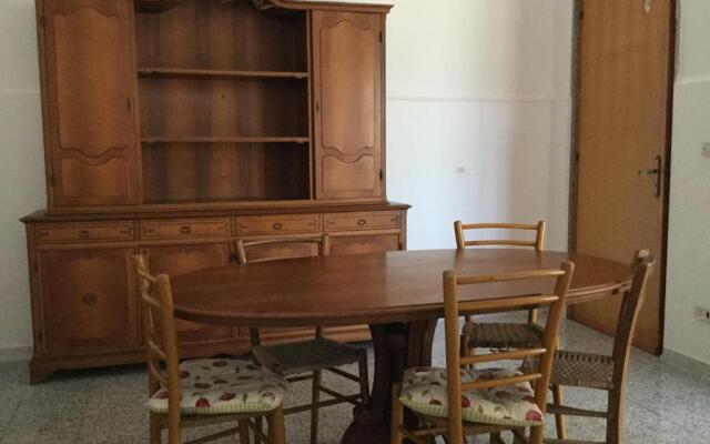 Villetta con giardino