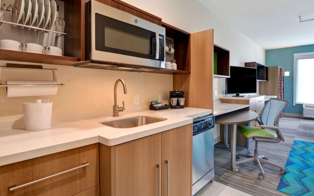 Home2 Suites by Hilton Savannah Midtown, GA