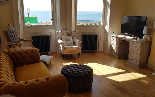 Charming Victorian Apartment, Sea Views, Brighton