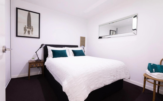 Experience Port Melbourne