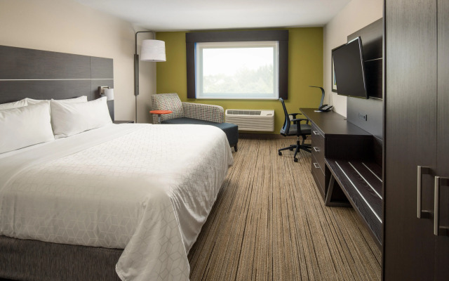 Holiday Inn Express & Suites Camas - Vancouver by IHG