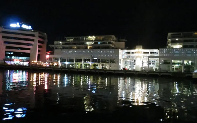 Princes Wharf