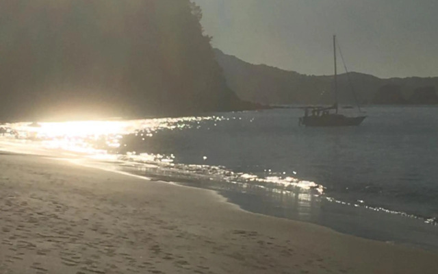 Hahei Pavillion Guest House