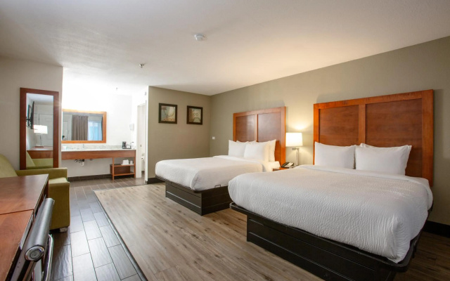The Hotel Serene Glendale Peoria, Surestay Collection by BW