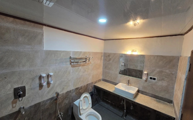 Hotel Kavaana Bardibas