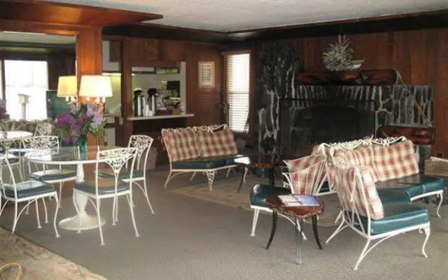 The Earl in Charlevoix