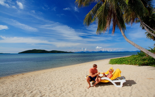 Centra Coconut Beach Resort Samui