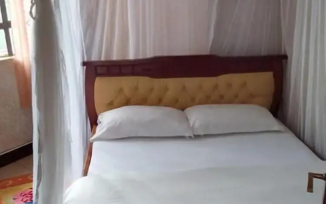 Oldoiyo Lengai Hotel