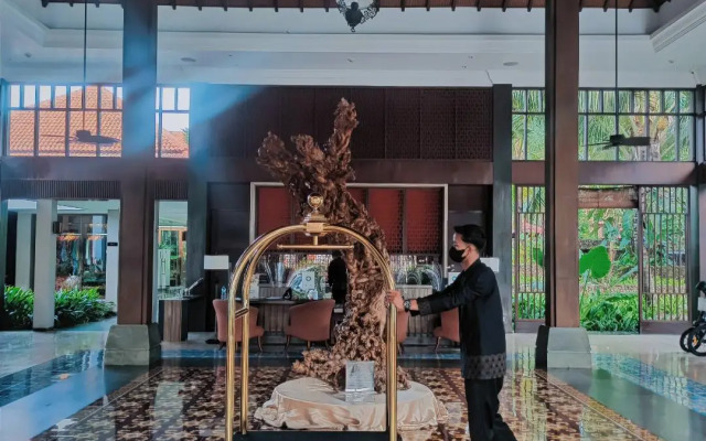 éL Hotel Royale Banyuwangi