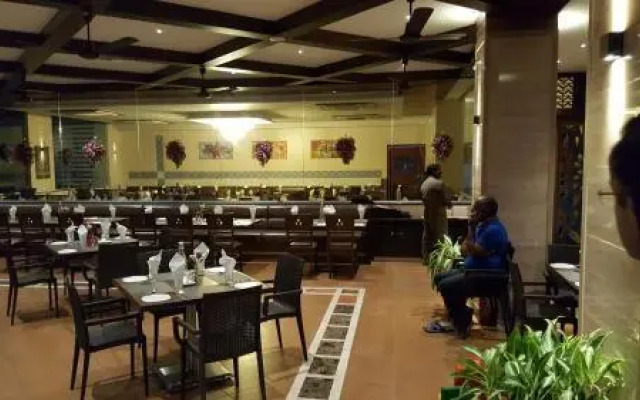 Hotel Ayodhya